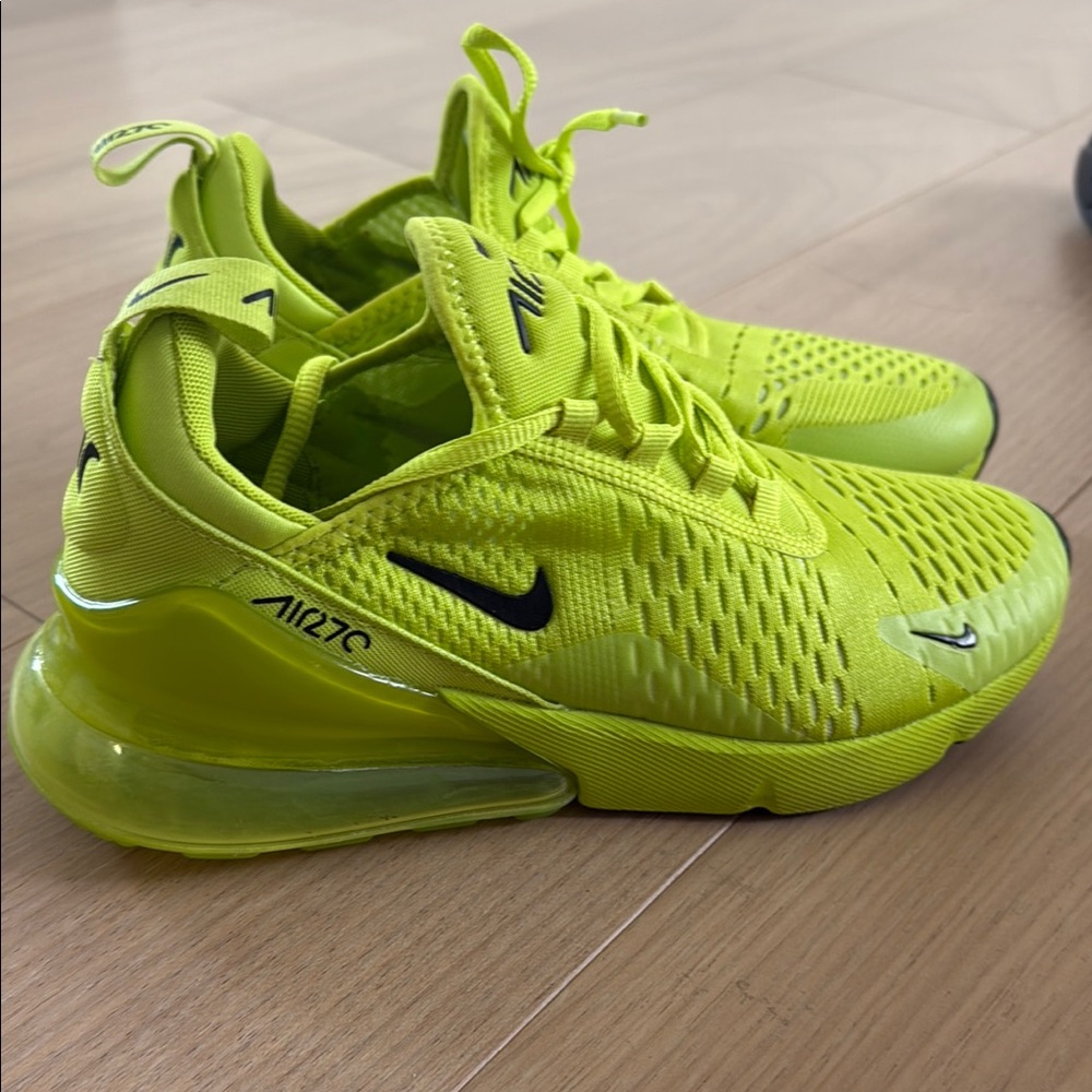 Nike Neon Green Sneakers